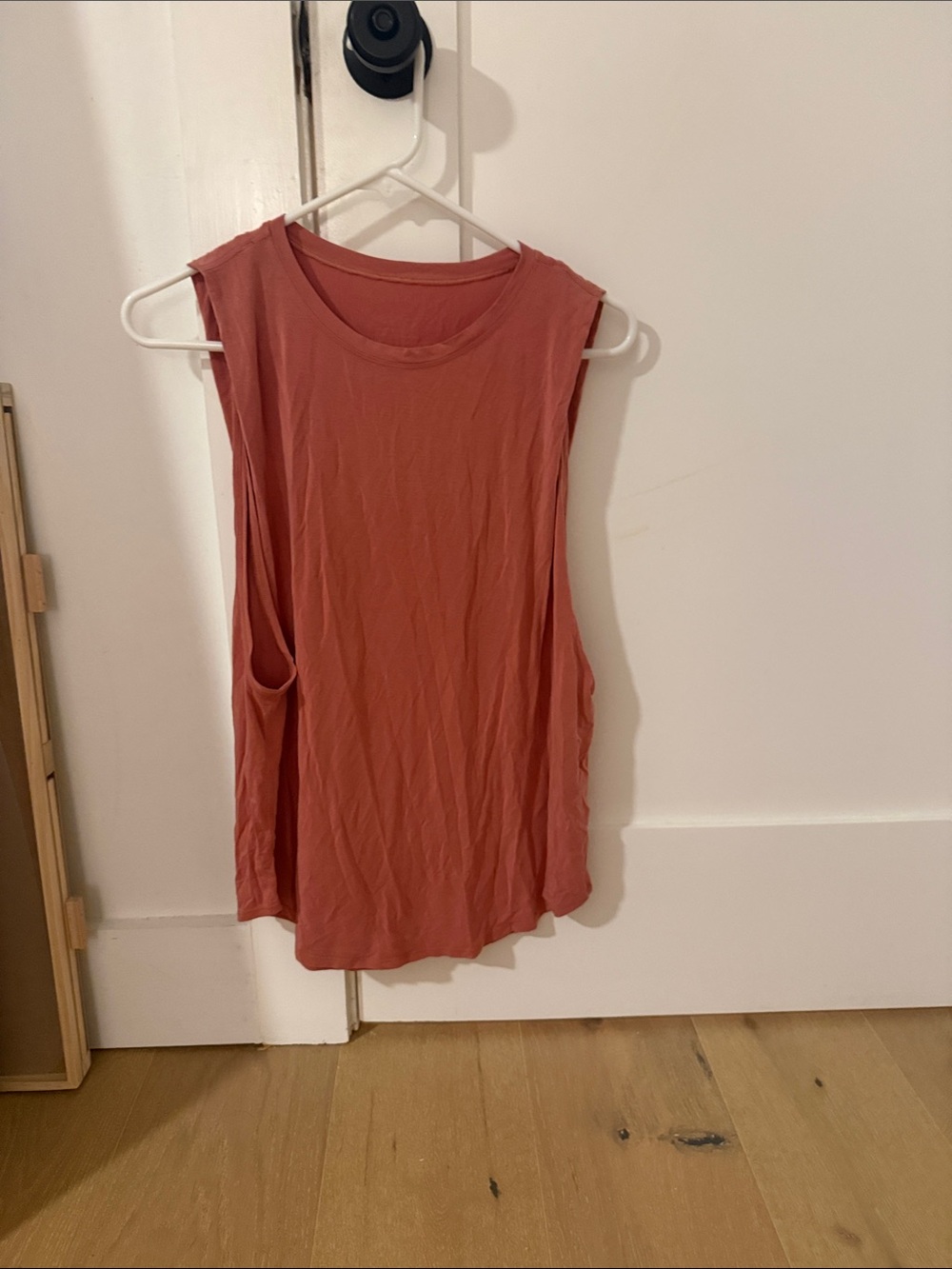 Lululemon- Women's Sleeveless Muscle Tank Top - Dusty Orange Rose- medium/ 8